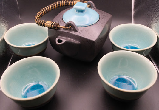 Seisui Minoware Teapot and Teabowl set